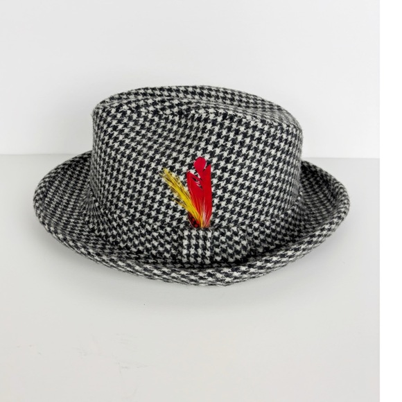 Park Royal Paul Bear Bryant Houndstooth Fedora
Alabama Crimson Roll Tide Hat - Picture 12 of 12